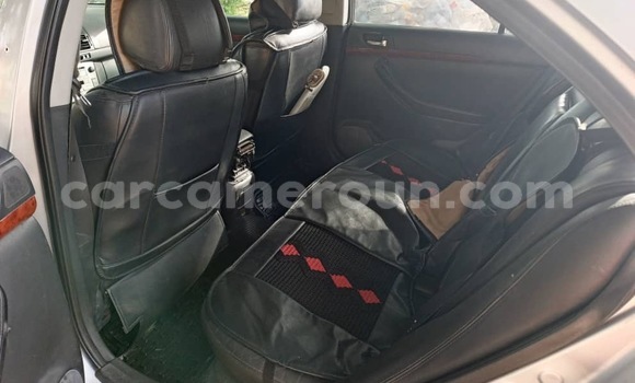Acheter Occasion Voiture Toyota Avensis Beige à Douala, Littoral Cameroon Acheter Occasion Voiture Toyota Avensis Beige à Douala, Littoral Cameroon