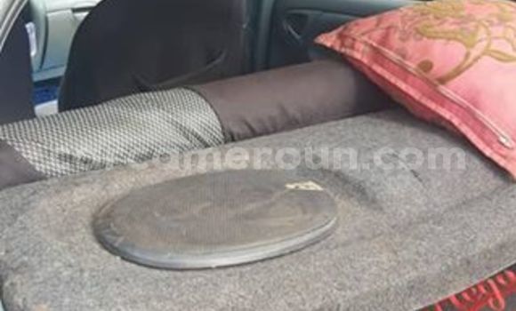 Sayi Na hannu Toyota Yaris Blue Mota in Yaounde a Babban Kamaru Sayi Na hannu Toyota Yaris Blue Mota in Yaounde a Babban Kamaru