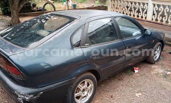 Sayi Na hannu Toyota Corolla Sauran Mota in Yaounde a Babban Kamaru Sayi Na hannu Toyota Corolla Sauran Mota in Yaounde a Babban Kamaru