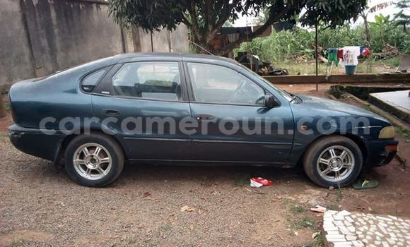 Sayi Na hannu Toyota Corolla Sauran Mota in Yaounde a Babban Kamaru Sayi Na hannu Toyota Corolla Sauran Mota in Yaounde a Babban Kamaru