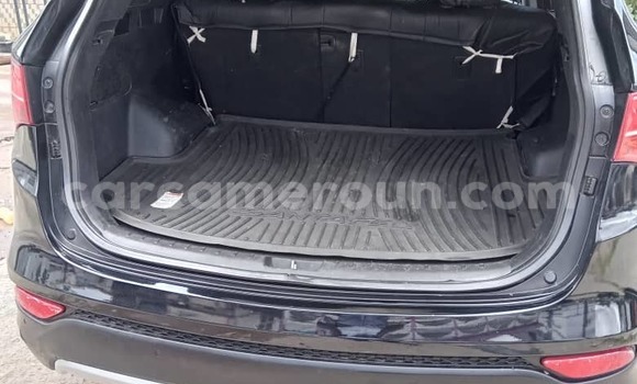 Acheter Occasion Voiture Hyundai Santa Fe Noir à Douala, Littoral Cameroon Acheter Occasion Voiture Hyundai Santa Fe Noir à Douala, Littoral Cameroon