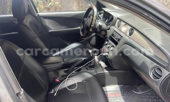 Acheter Occasion Voiture Mitsubishi Outlander Gris à Douala, Littoral Cameroon Acheter Occasion Voiture Mitsubishi Outlander Gris à Douala, Littoral Cameroon