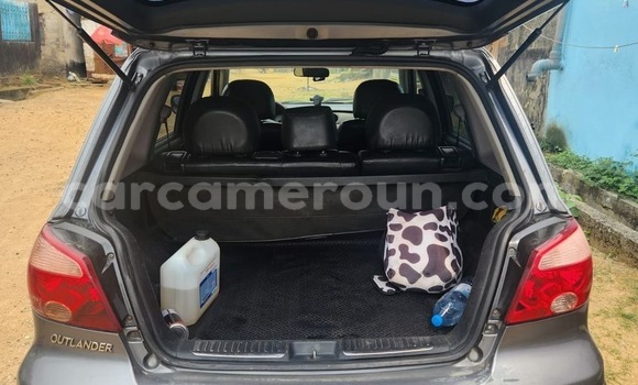 Acheter Occasion Voiture Mitsubishi Outlander Gris à Douala, Littoral Cameroon Acheter Occasion Voiture Mitsubishi Outlander Gris à Douala, Littoral Cameroon
