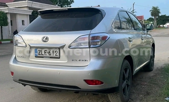 Sayi Imported Lexus RX 350 Sauran Mota in Douala a Ƙasar Kamaru Sayi Imported Lexus RX 350 Sauran Mota in Douala a Ƙasar Kamaru