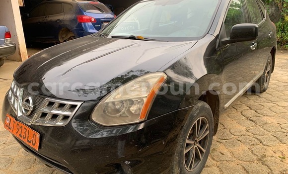 Sayi Na hannu Nissan Rogue Black Mota in Douala a Ƙasar Kamaru Sayi Na hannu Nissan Rogue Black Mota in Douala a Ƙasar Kamaru
