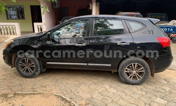 Sayi Na hannu Nissan Rogue Black Mota in Douala a Ƙasar Kamaru Sayi Na hannu Nissan Rogue Black Mota in Douala a Ƙasar Kamaru