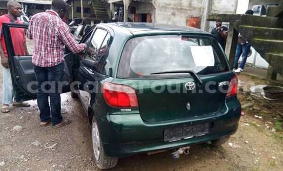 Acheter Occasion Voiture Toyota Yaris Vert à Douala, Littoral Cameroon Acheter Occasion Voiture Toyota Yaris Vert à Douala, Littoral Cameroon