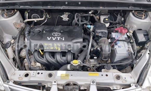 Buy Used Toyota Yaris Verso Silver Car in Douala in Littoral Cameroon Buy Used Toyota Yaris Verso Silver Car in Douala in Littoral Cameroon