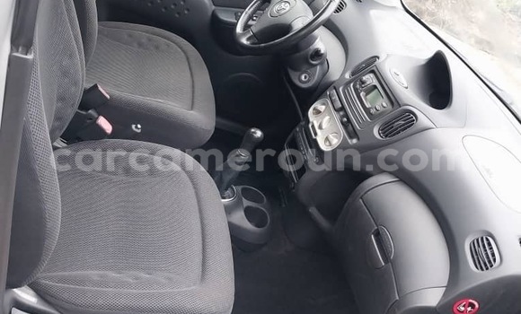 Buy Used Toyota Yaris Verso Silver Car in Douala in Littoral Cameroon Buy Used Toyota Yaris Verso Silver Car in Douala in Littoral Cameroon