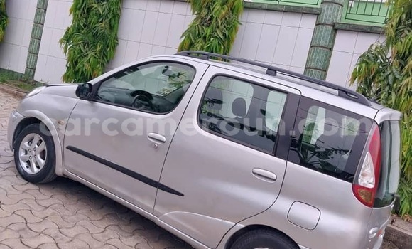 Buy Used Toyota Yaris Verso Silver Car in Douala in Littoral Cameroon Buy Used Toyota Yaris Verso Silver Car in Douala in Littoral Cameroon