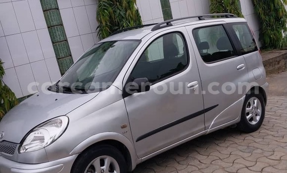 Buy Used Toyota Yaris Verso Silver Car in Douala in Littoral Cameroon Buy Used Toyota Yaris Verso Silver Car in Douala in Littoral Cameroon