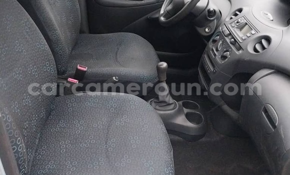 Buy Used Toyota Yaris Silver Car in Douala in Littoral Cameroon Buy Used Toyota Yaris Silver Car in Douala in Littoral Cameroon
