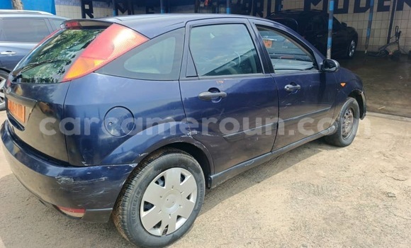 Acheter Occasion Voiture Ford Focus Bleu à Douala, Littoral Cameroon Acheter Occasion Voiture Ford Focus Bleu à Douala, Littoral Cameroon