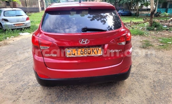 Acheter Occasion Voiture Hyundai Tucson Rouge à Douala, Littoral Cameroon Acheter Occasion Voiture Hyundai Tucson Rouge à Douala, Littoral Cameroon