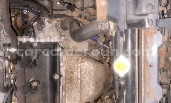 Sayi Na hannu Nissan X–Trail M Mota in Douala a Ƙasar Kamaru Sayi Na hannu Nissan X–Trail M Mota in Douala a Ƙasar Kamaru