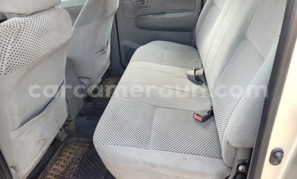Buy Used Toyota Hilux Silver Car in Douala in Littoral Cameroon Buy Used Toyota Hilux Silver Car in Douala in Littoral Cameroon
