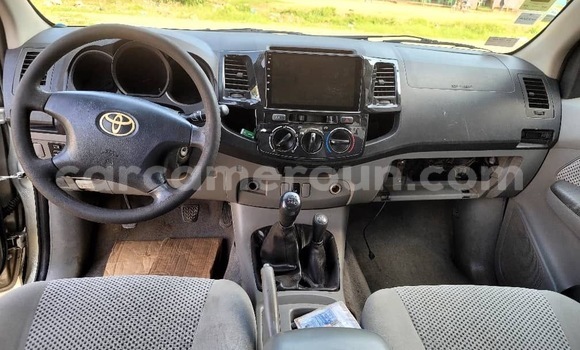Buy Used Toyota Hilux Silver Car in Douala in Littoral Cameroon Buy Used Toyota Hilux Silver Car in Douala in Littoral Cameroon
