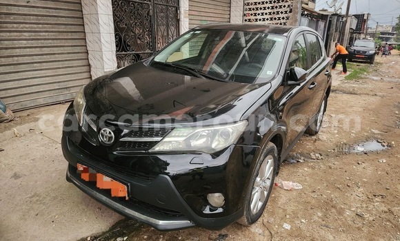 Buy Used Toyota RAV4 Black Car in Douala in Littoral Cameroon