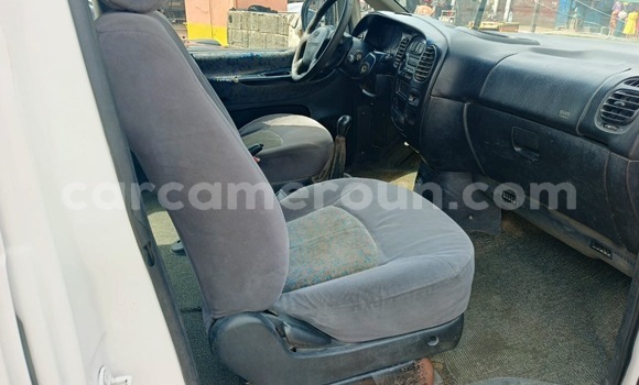 Acheter Occasion Voiture Hyundai XG Blanc à Douala, Littoral Cameroon Acheter Occasion Voiture Hyundai XG Blanc à Douala, Littoral Cameroon