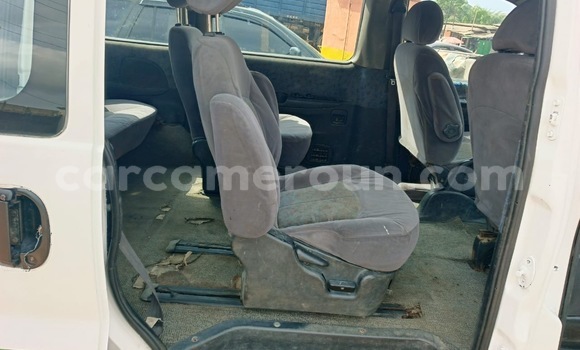 Acheter Occasion Voiture Hyundai XG Blanc à Douala, Littoral Cameroon Acheter Occasion Voiture Hyundai XG Blanc à Douala, Littoral Cameroon