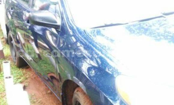 Acheter Occasion Voiture Toyota Matrix Bleu à Yaoundé, Central Cameroon Acheter Occasion Voiture Toyota Matrix Bleu à Yaoundé, Central Cameroon