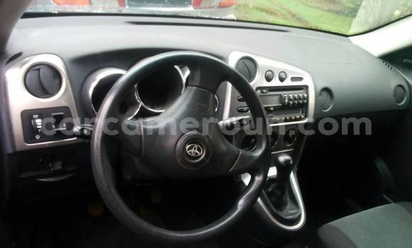 Acheter Occasion Voiture Toyota Matrix Bleu à Yaoundé, Central Cameroon Acheter Occasion Voiture Toyota Matrix Bleu à Yaoundé, Central Cameroon