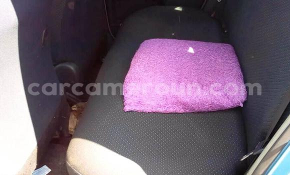 Acheter Occasion Voiture Toyota Yaris Bleu à Yaoundé, Central Cameroon Acheter Occasion Voiture Toyota Yaris Bleu à Yaoundé, Central Cameroon