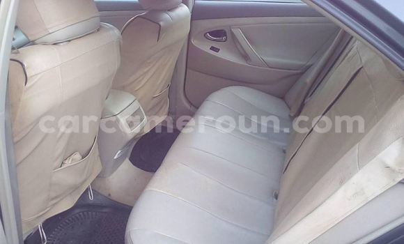 Acheter Occasion Voiture Toyota Camry Noir à Yaoundé, Central Cameroon Acheter Occasion Voiture Toyota Camry Noir à Yaoundé, Central Cameroon