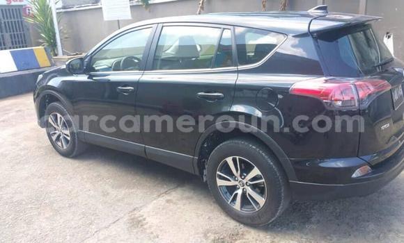 Acheter Occasion Voiture Toyota RAV4 Noir à Yaoundé, Central Cameroon Acheter Occasion Voiture Toyota RAV4 Noir à Yaoundé, Central Cameroon