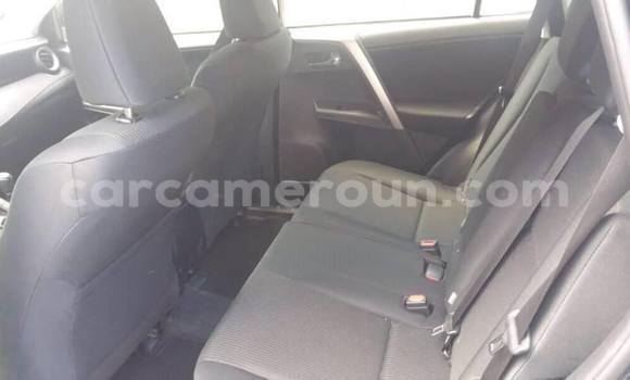 Acheter Occasion Voiture Toyota RAV4 Noir à Yaoundé, Central Cameroon Acheter Occasion Voiture Toyota RAV4 Noir à Yaoundé, Central Cameroon