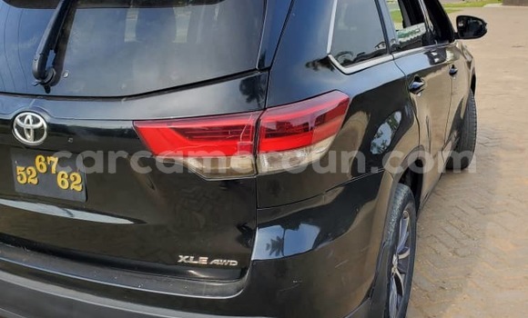 Acheter Import Voiture Toyota Highlander Noir à Douala, Littoral Cameroon Acheter Import Voiture Toyota Highlander Noir à Douala, Littoral Cameroon
