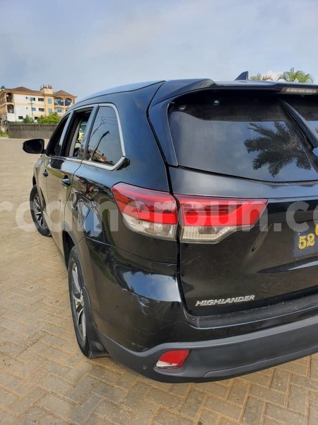 Big with watermark toyota highlander littoral cameroon douala 20059
