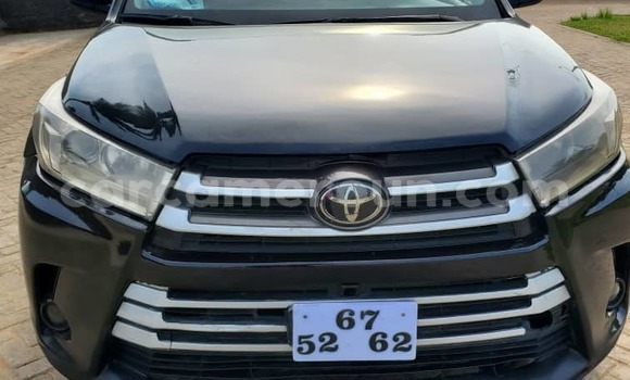 Acheter Import Voiture Toyota Highlander Noir à Douala, Littoral Cameroon Acheter Import Voiture Toyota Highlander Noir à Douala, Littoral Cameroon