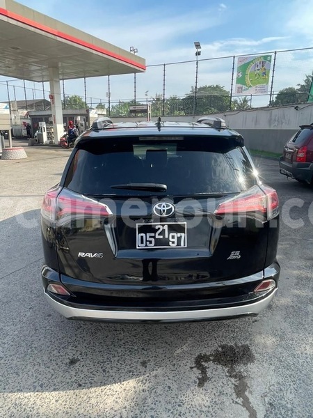 Big with watermark toyota rav4 littoral cameroon douala 20101