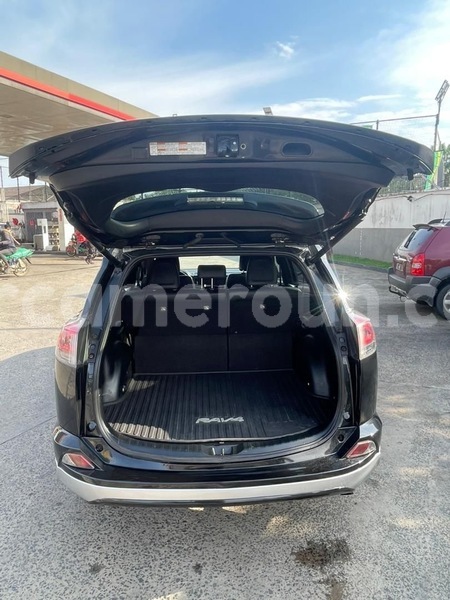 Big with watermark toyota rav4 littoral cameroon douala 20101
