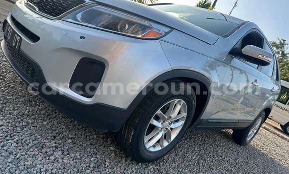 Acheter Import Voiture Kia Sorento Gris à Douala, Littoral Cameroon Acheter Import Voiture Kia Sorento Gris à Douala, Littoral Cameroon