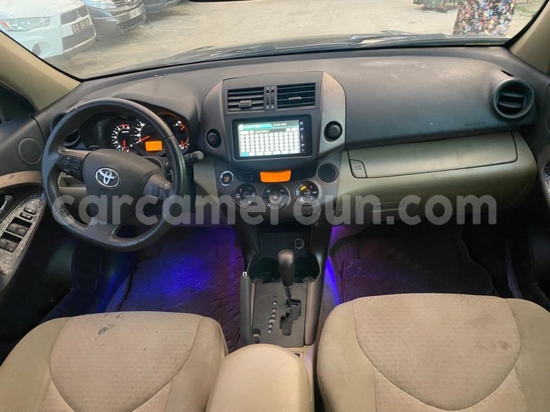 Big with watermark toyota vanguard littoral cameroon douala 20109