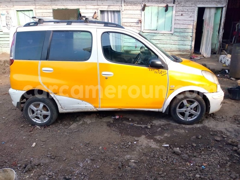 Big with watermark toyota yaris verso littoral cameroon douala 20116