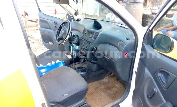 Acheter Occasion Voiture Toyota Yaris Verso Blanc à Douala, Littoral Cameroon Acheter Occasion Voiture Toyota Yaris Verso Blanc à Douala, Littoral Cameroon