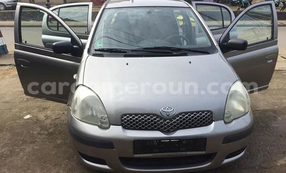 Acheter Import Voiture Toyota Yaris Gris à Douala, Littoral Cameroon Acheter Import Voiture Toyota Yaris Gris à Douala, Littoral Cameroon