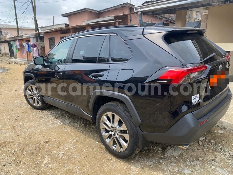 Big with watermark toyota rav4 littoral cameroon douala 20170
