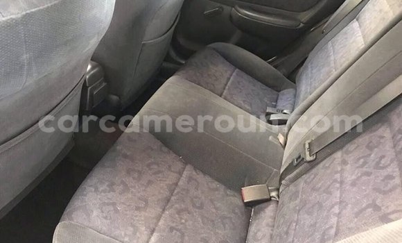 Acheter Import Voiture Toyota Corolla Blanc à Yaoundé, Central Cameroon Acheter Import Voiture Toyota Corolla Blanc à Yaoundé, Central Cameroon