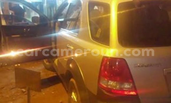 Acheter Import Voiture Kia Sorento Gris à Yaoundé, Central Cameroon Acheter Import Voiture Kia Sorento Gris à Yaoundé, Central Cameroon