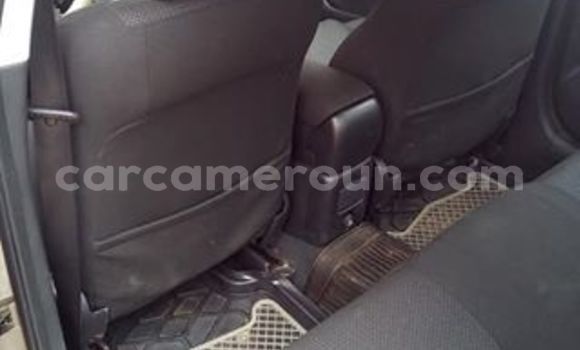 Acheter Import Voiture Toyota Avensis Marron à Yaoundé, Central Cameroon Acheter Import Voiture Toyota Avensis Marron à Yaoundé, Central Cameroon