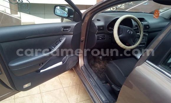 Acheter Import Voiture Toyota Avensis Marron à Yaoundé, Central Cameroon Acheter Import Voiture Toyota Avensis Marron à Yaoundé, Central Cameroon