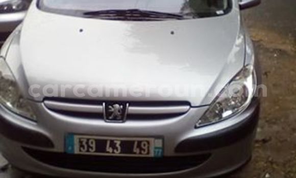 Sayi Imported Peugeot 307 Azurfa Mota in Yaounde a Babban Kamaru Sayi Imported Peugeot 307 Azurfa Mota in Yaounde a Babban Kamaru