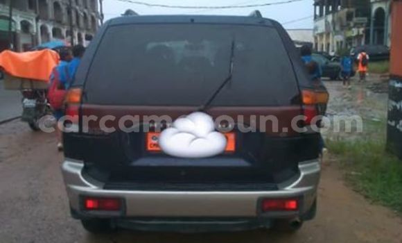 Sayi Imported Mitsubishi Montero Blue Mota in Yaounde a Babban Kamaru Sayi Imported Mitsubishi Montero Blue Mota in Yaounde a Babban Kamaru