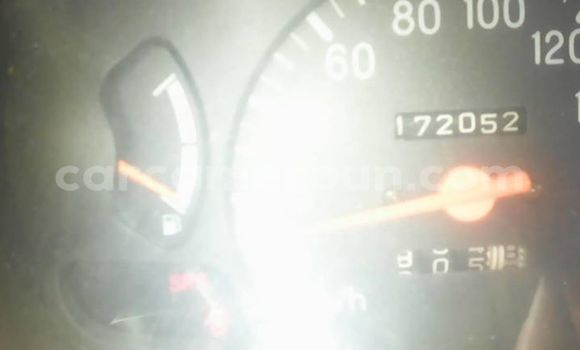 Sayi Imported Mitsubishi Montero Azurfa Mota in Yaounde a Babban Kamaru Sayi Imported Mitsubishi Montero Azurfa Mota in Yaounde a Babban Kamaru