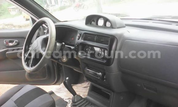 Sayi Imported Mitsubishi Montero Azurfa Mota in Yaounde a Babban Kamaru Sayi Imported Mitsubishi Montero Azurfa Mota in Yaounde a Babban Kamaru