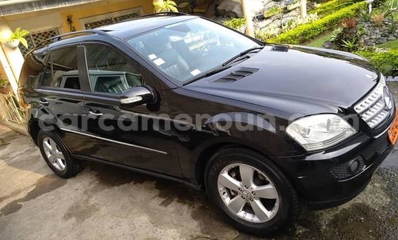 Sayi Imported Mercedes‒Benz ML–Class Black Mota in Yaounde a Babban Kamaru Sayi Imported Mercedes‒Benz ML–Class Black Mota in Yaounde a Babban Kamaru